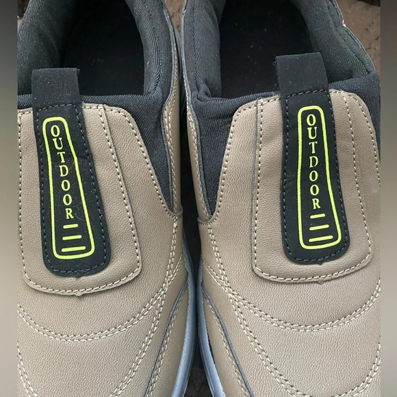 Outdoor Sports Casual Men’s shoe size 42 - Picture 7 of 7